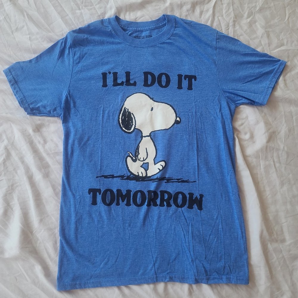 Peanuts: Blue Snoopy T-shirt "I'll Do It Tomorrow"